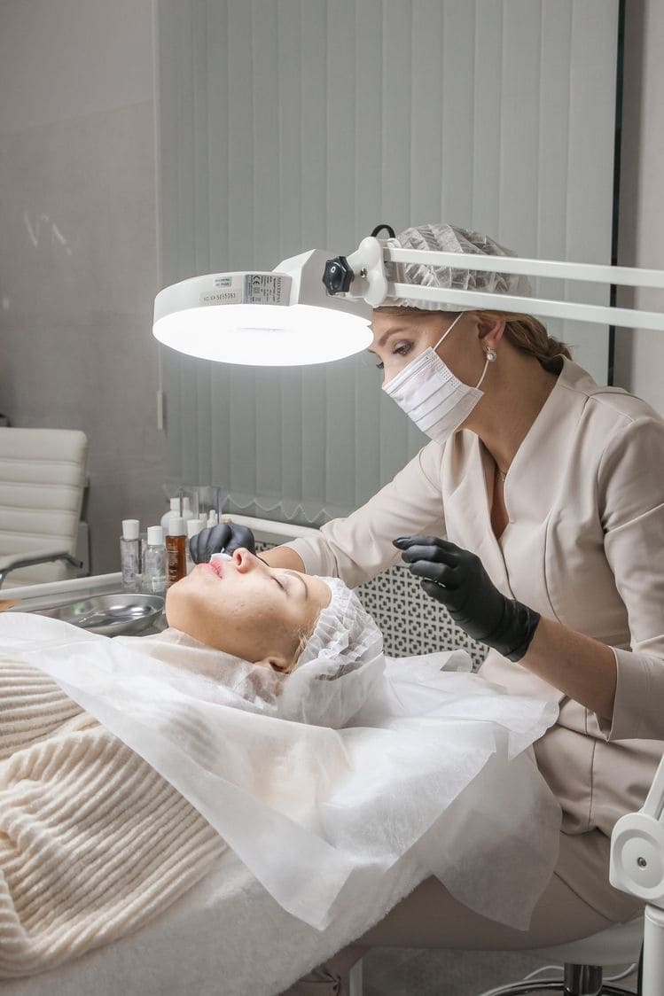 Bao Lâu Nên Lấy Nhân Mụn Một Lần?